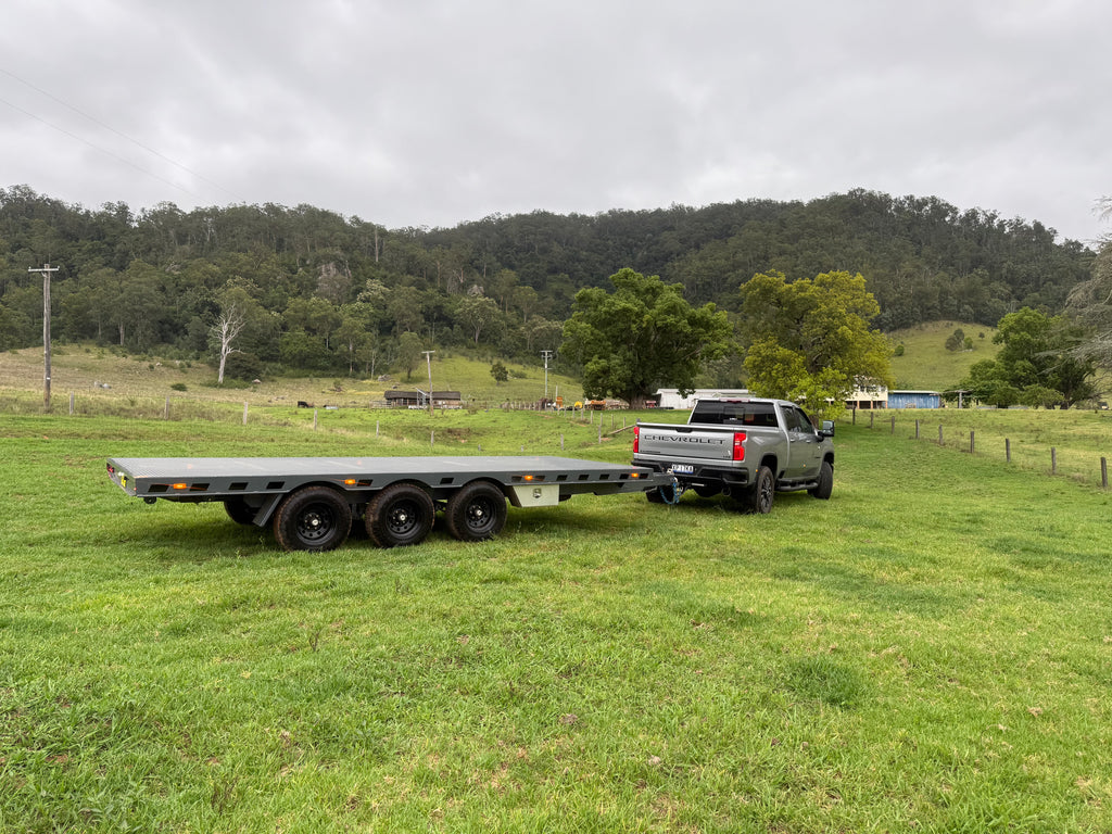 2026 CVHI Tri-axle Flat Top Trailer 4.5t ATM