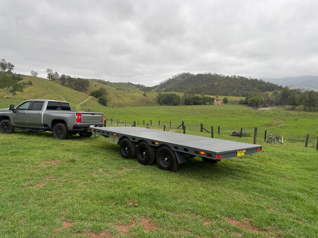 2026 CVHI Tri-axle Flat Top Trailer 4.5t ATM