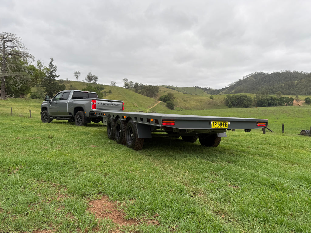 2026 CVHI Tri-axle Flat Top Trailer 4.5t ATM