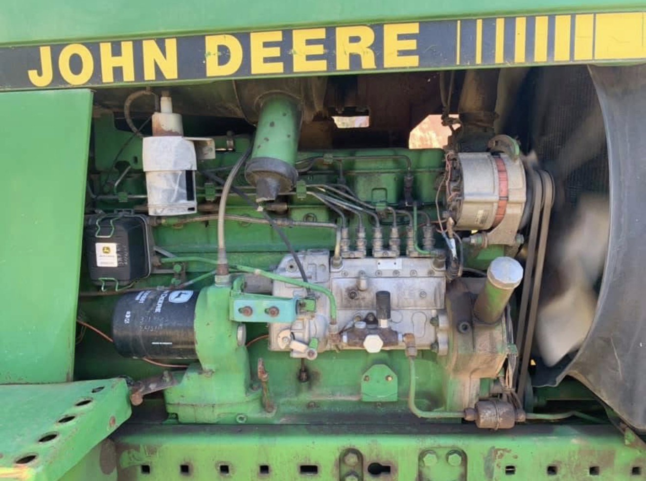 1990 John Deere 4555