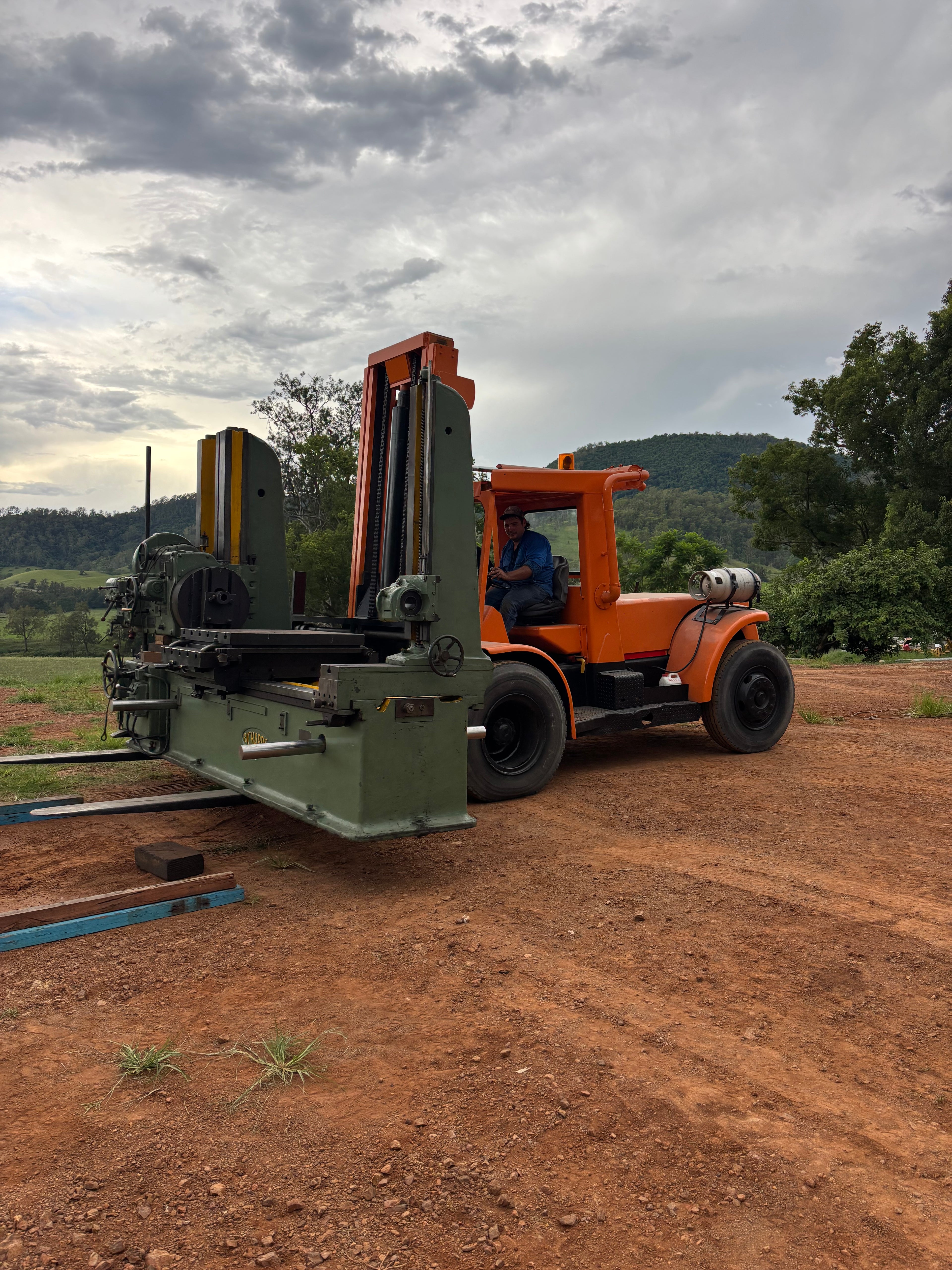 Hyster H250E Forklift