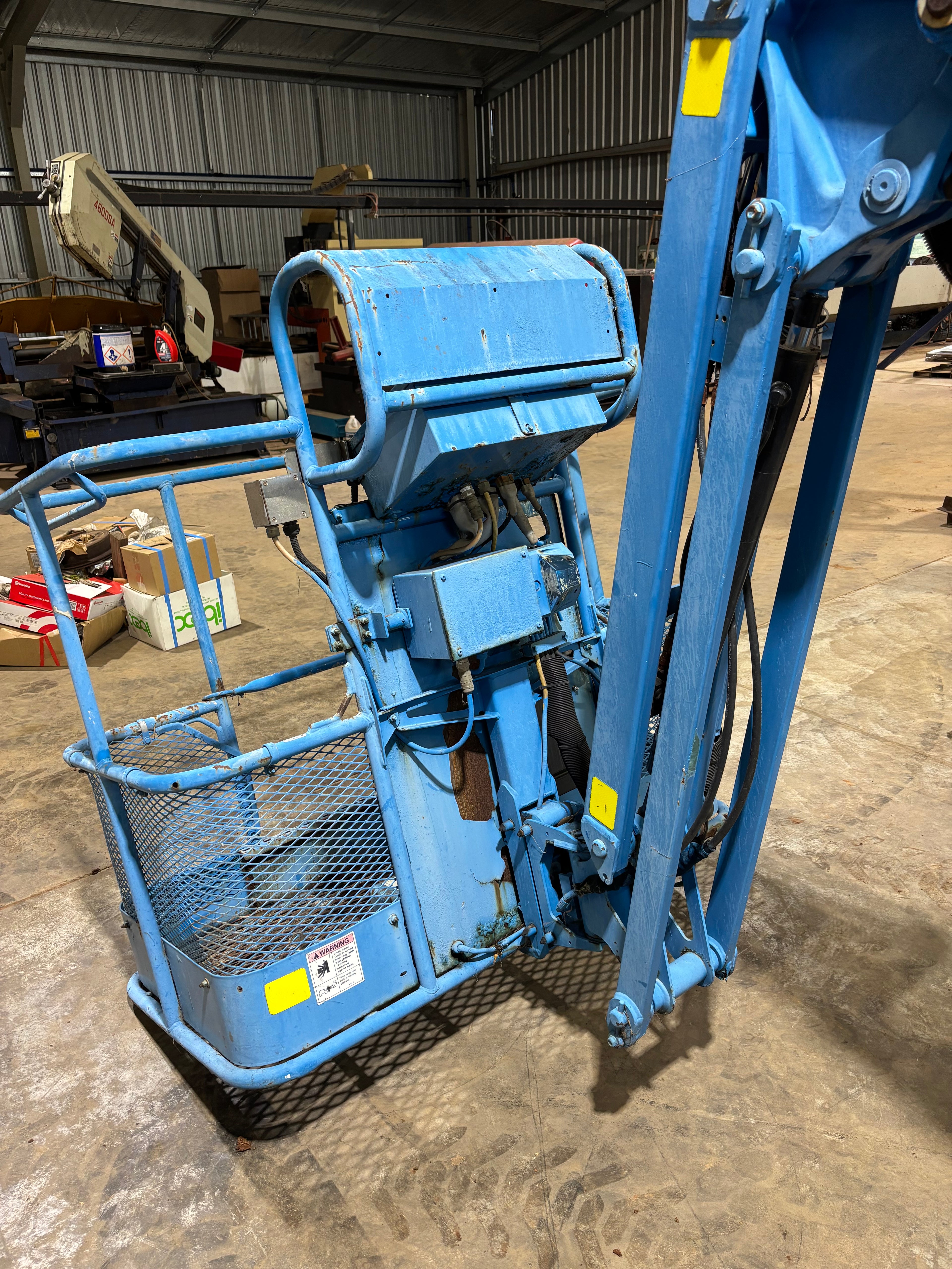2016 Genie 4x4 EWP Z34/22 Diesel Knuckle Boom Lift